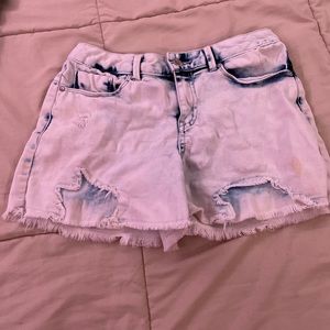 Women’s Light wash Jean Shorts